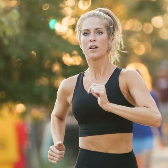 Meet Alyssa! - Picture 3 of 10